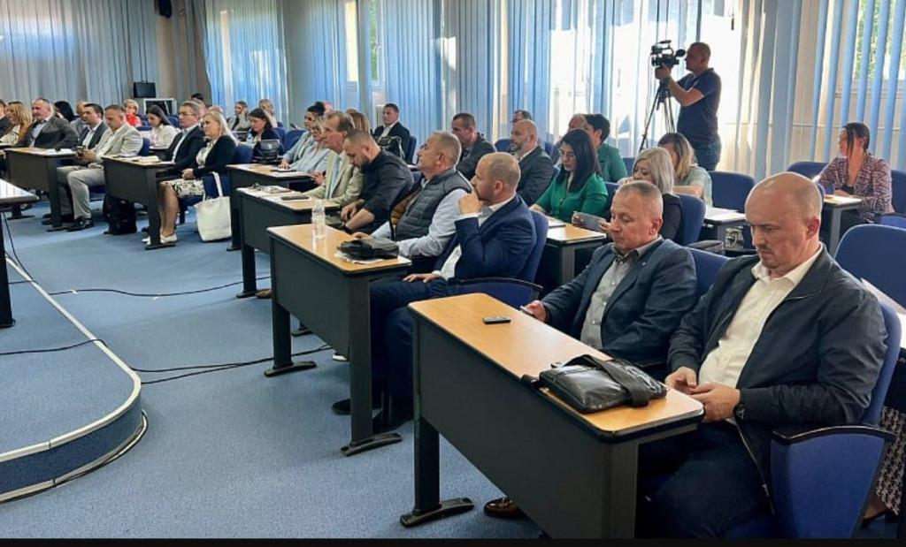 Skupština Tuzlanskog kantona