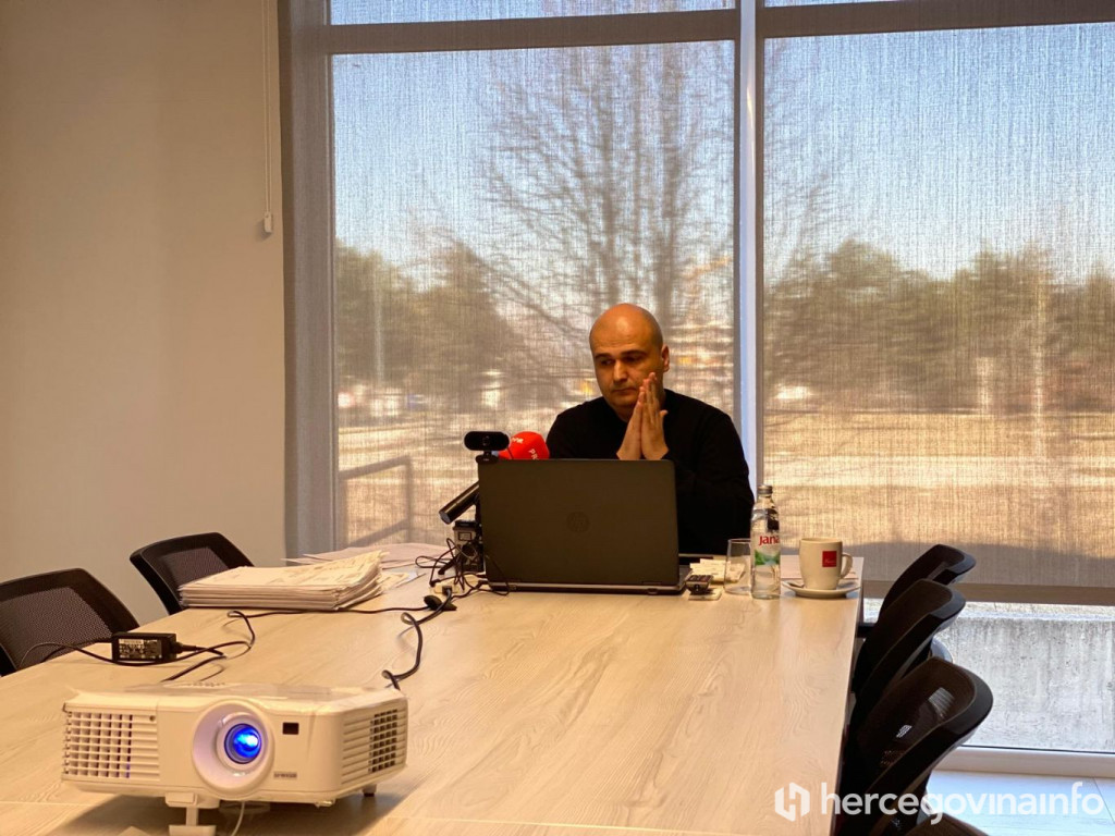 Mario Pavlinović Livno Bus