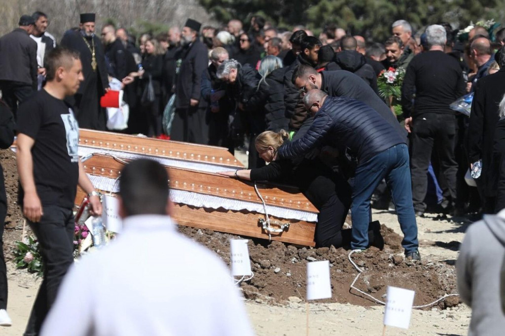 Sahrana nastradalih u požaru u S. Makedoniji