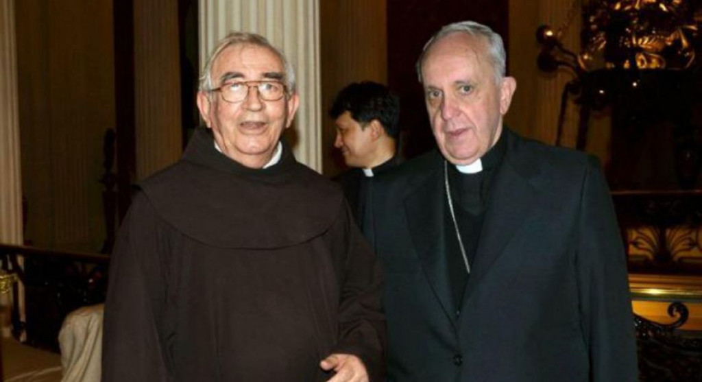 Fra Berislav Ostojić i papa Franjo