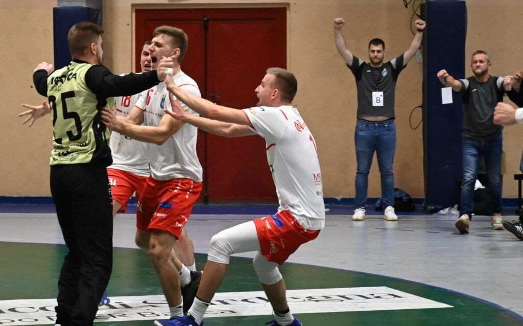 Vukšić i Ćeško srušili Slogu 