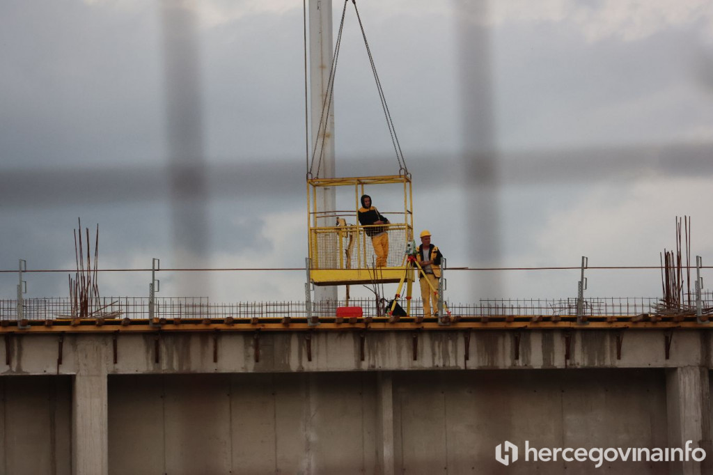 Bazen u Mostaru gradnja