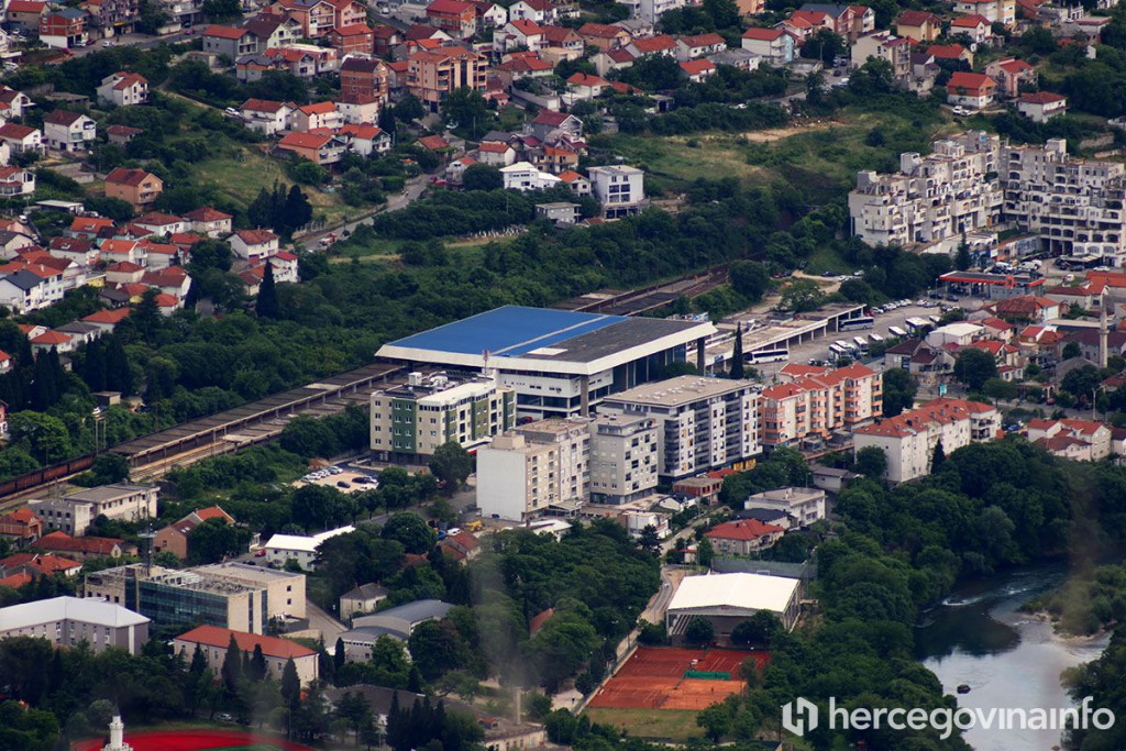 Mostar svibanj 2025 panorama stanica