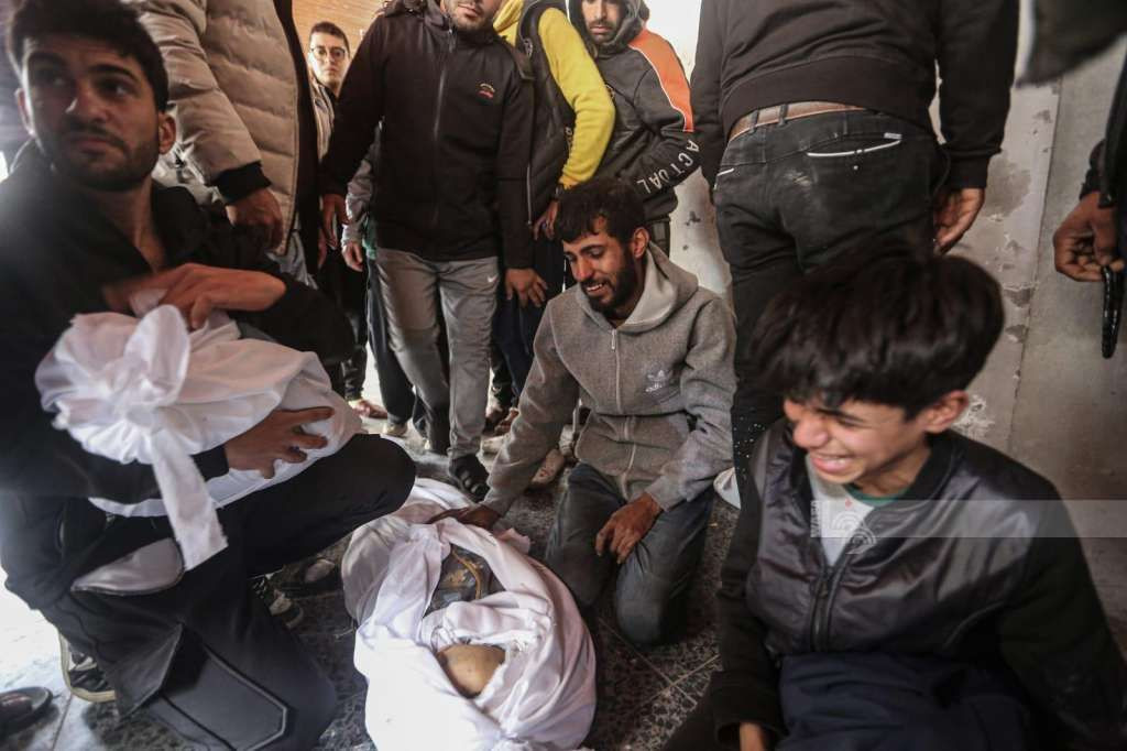 U izraelskom napadu na Gazu ubijena 101 osoba