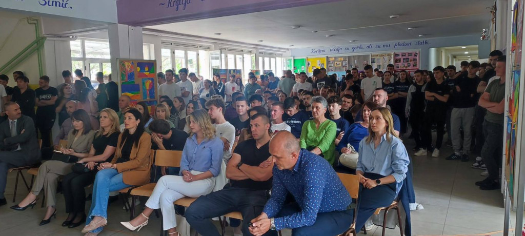 Vršnjačko nasilje Široki