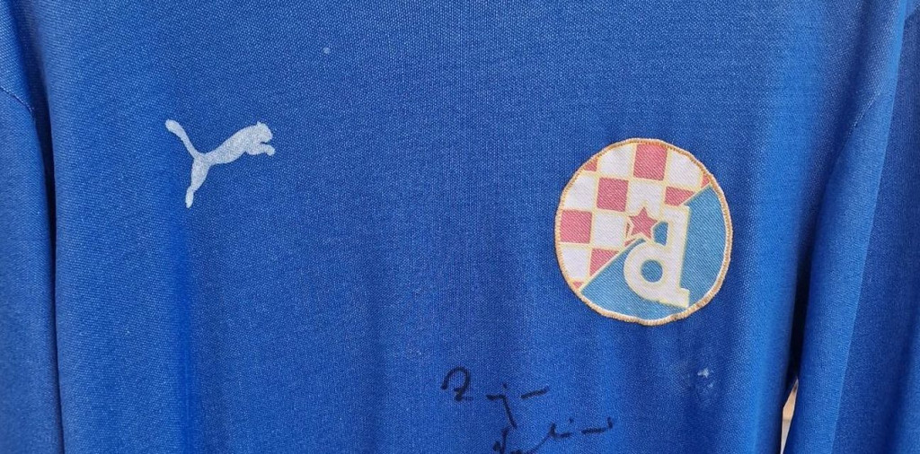 Dres Velimira Zajeca iz 1982. godine