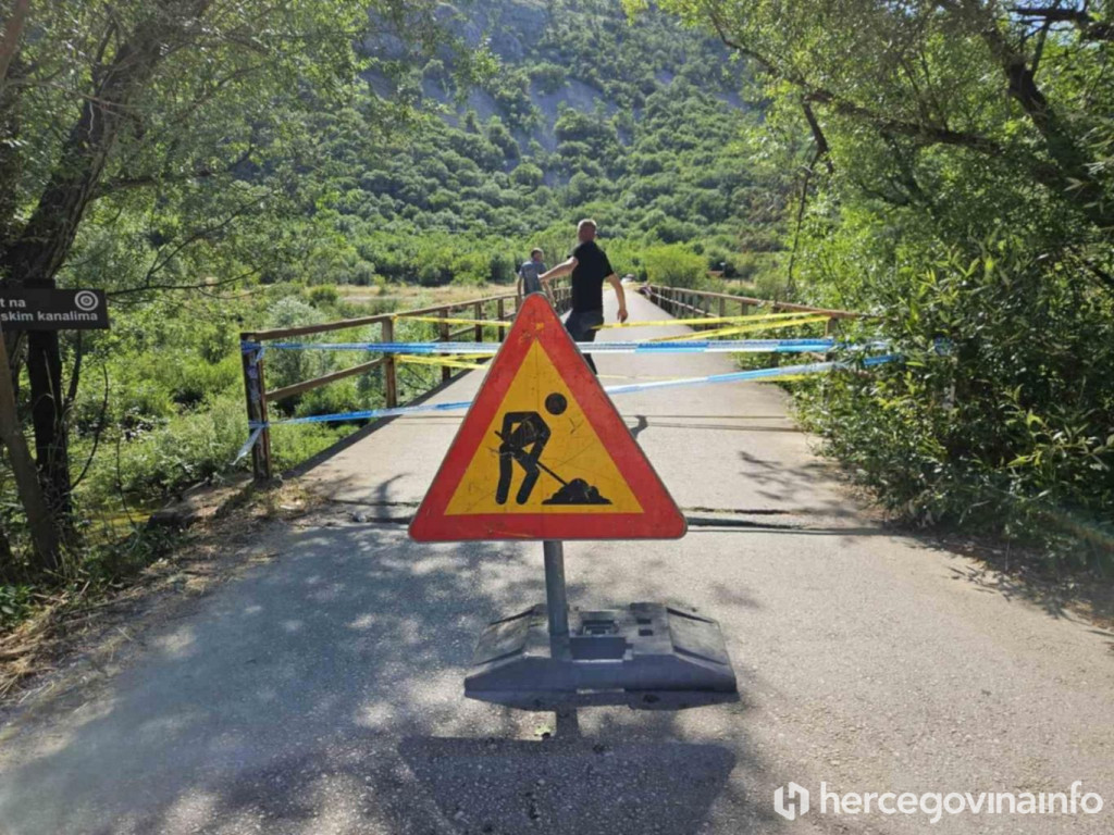 Zatvoren most na Bunskim kanalima 