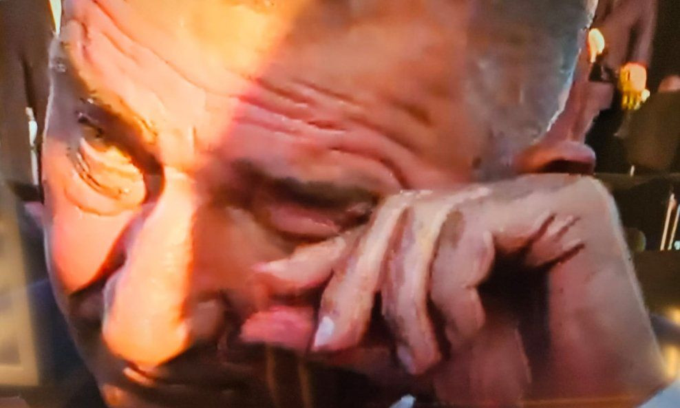 Ante Gotovina plakao na Thompsonovu pjesmu