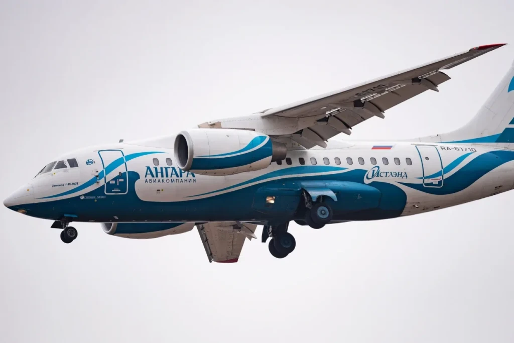 Nestao avion s 50 putnika iznad Rusije
