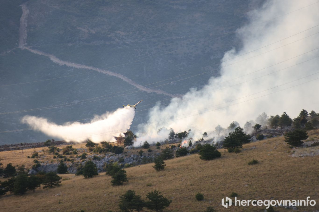 požar Fortica Mostar air tractor
