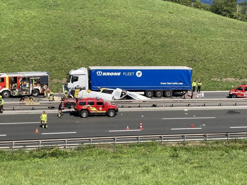 Prometna nesreća u Sloveniji