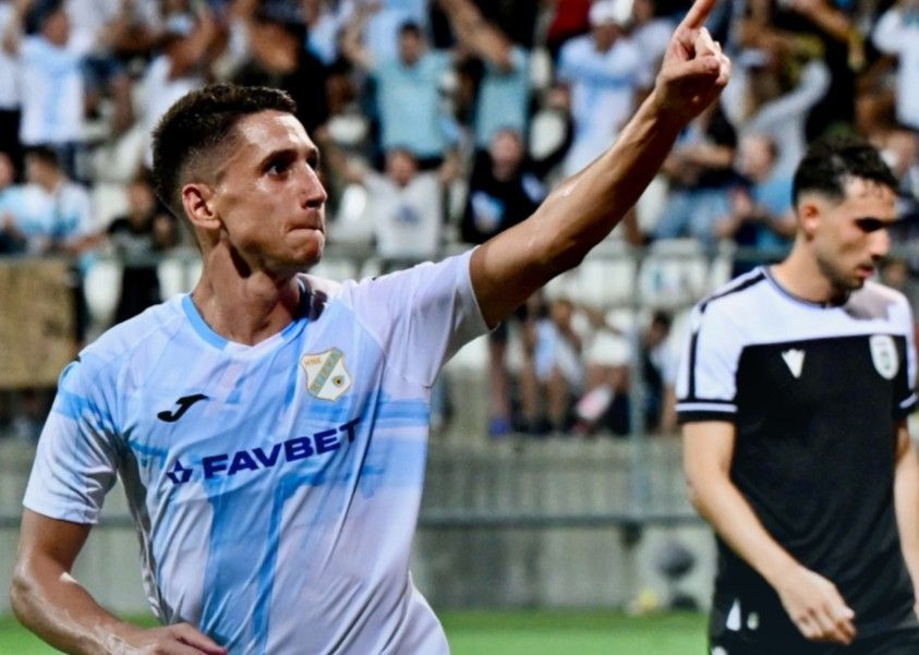 Luka Menalo Rijeka PAOK