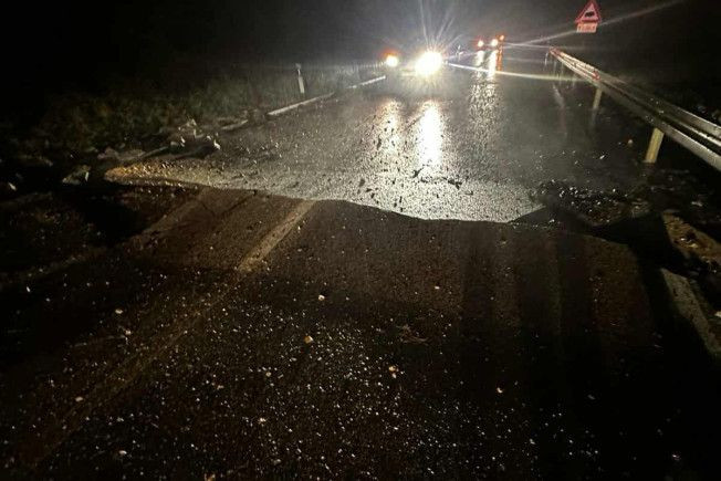 Napukla cesta na Pelješcu