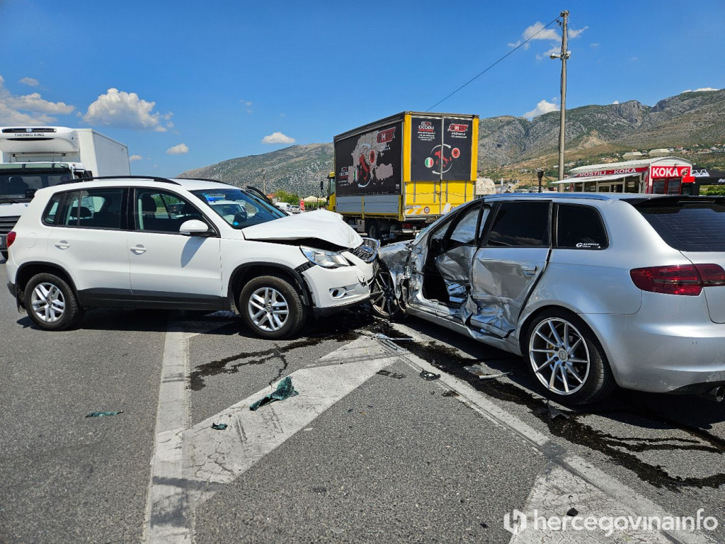 Prometna nesreća Bišće polje