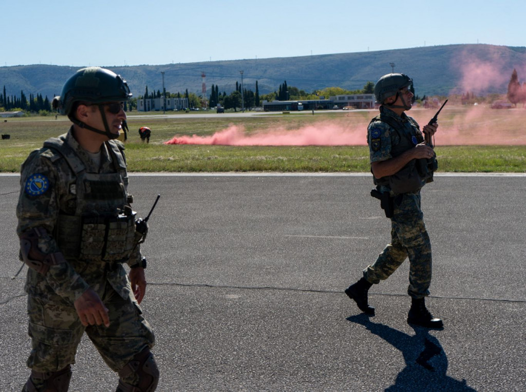 EUFOR aerodrom Mostar