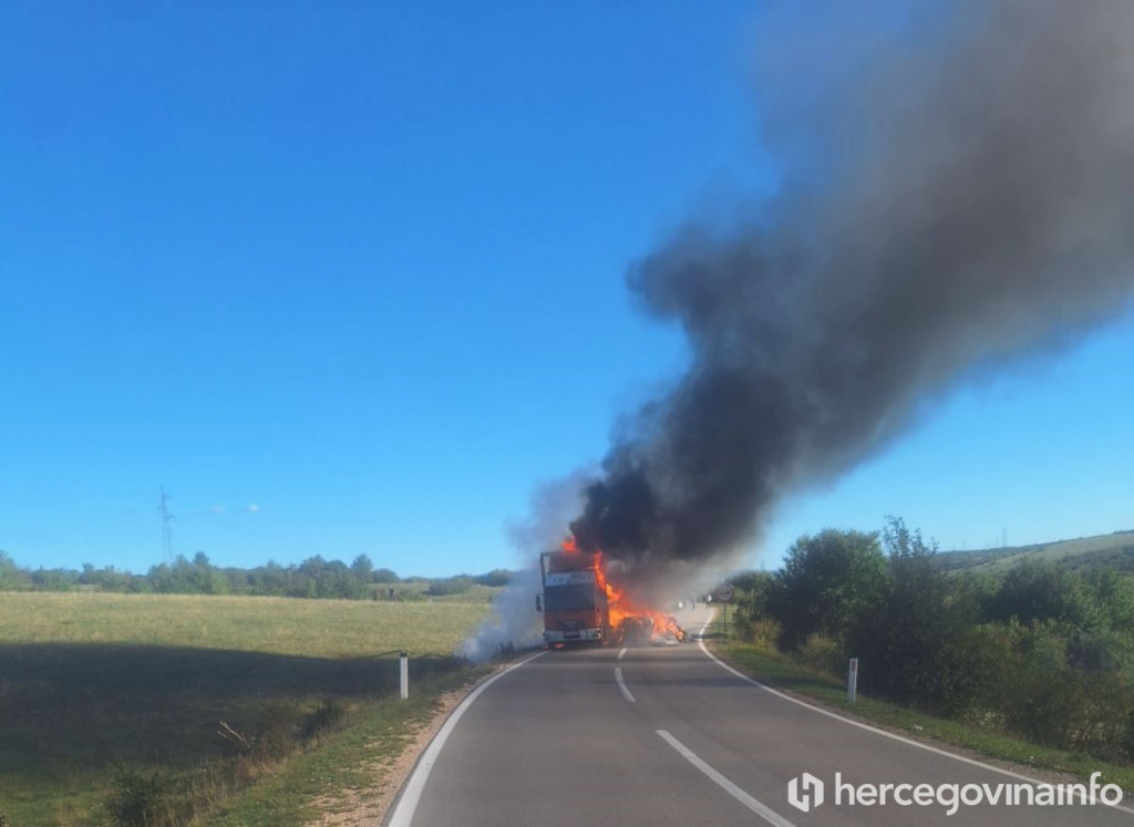 izgorio kamion na cesti Tomislavgrad Šuica
