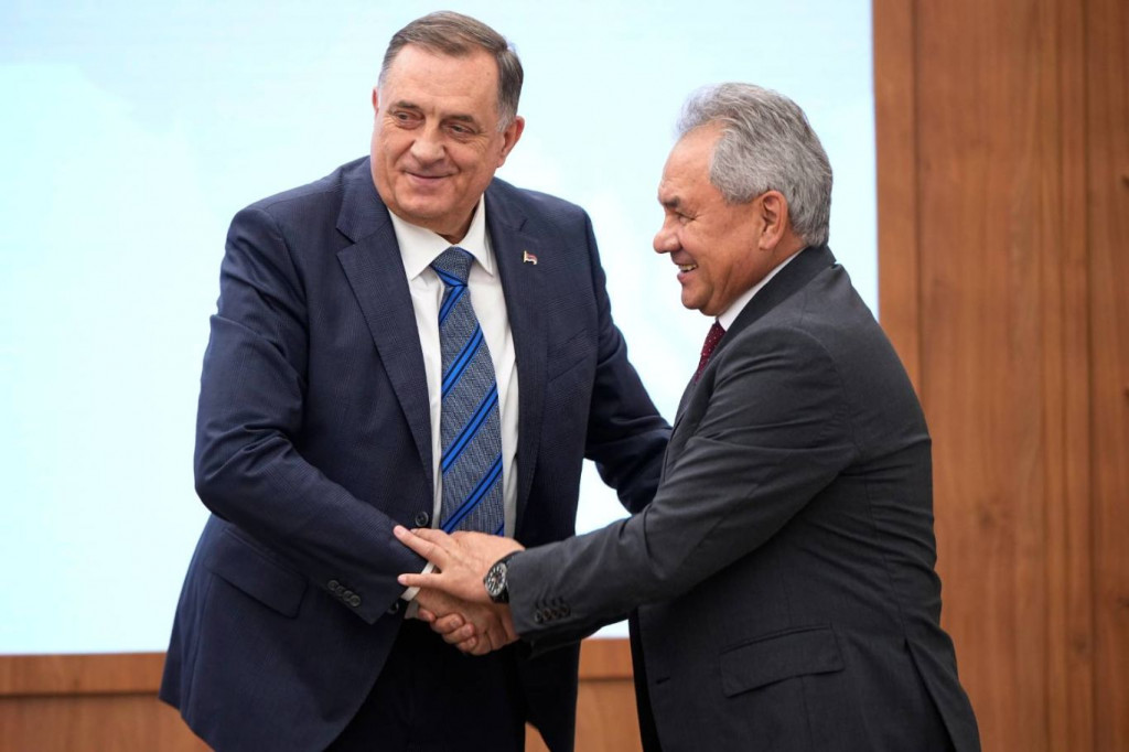 Milorad Dodik sa Sergejom Šojguom