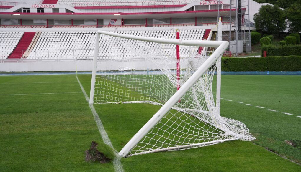 Oluja na stadionu Zrinjskog