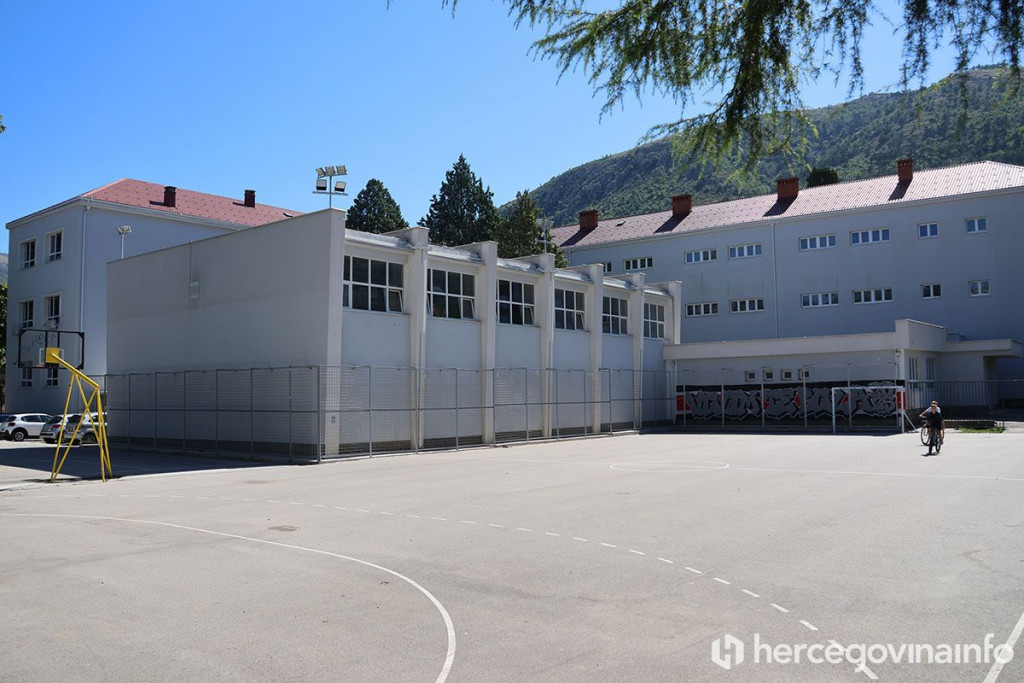 OŠ Antuna Branka Šimića