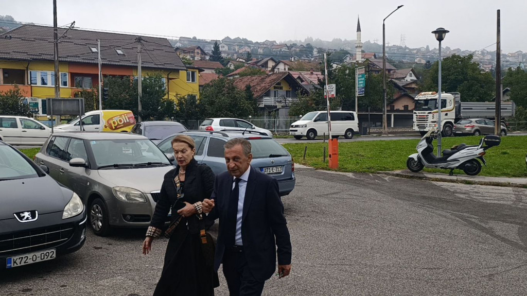 Osman Mehmedagić Osmica i Senka Nožica