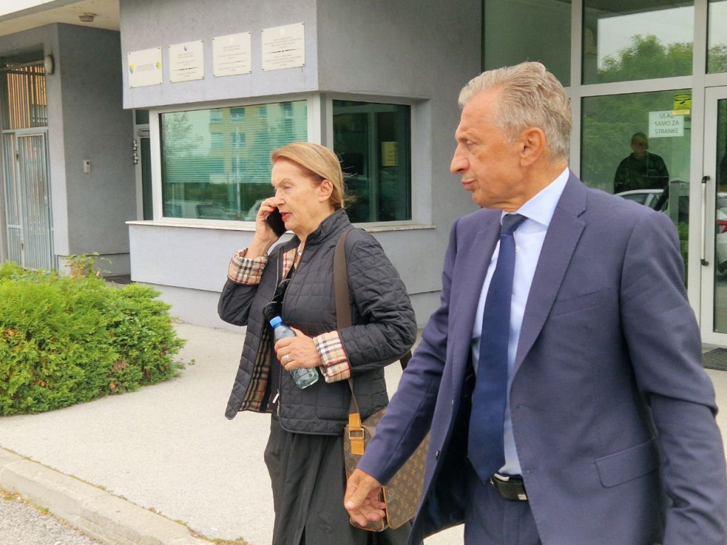 Osman Mehmedagić Osmica i Senka Nožica