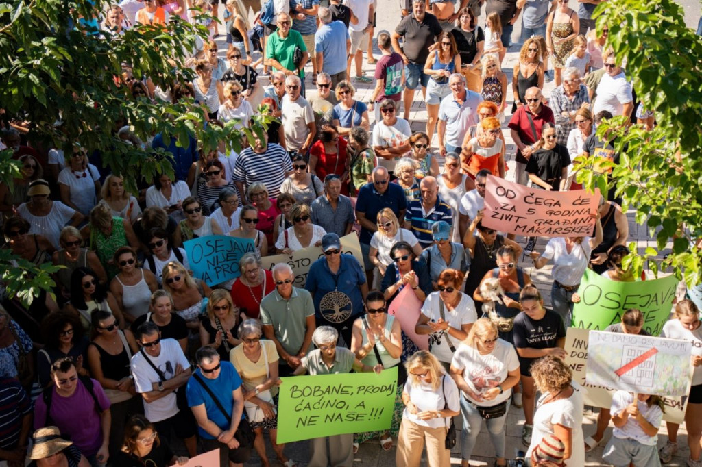 prosvjed Makarska Osejava