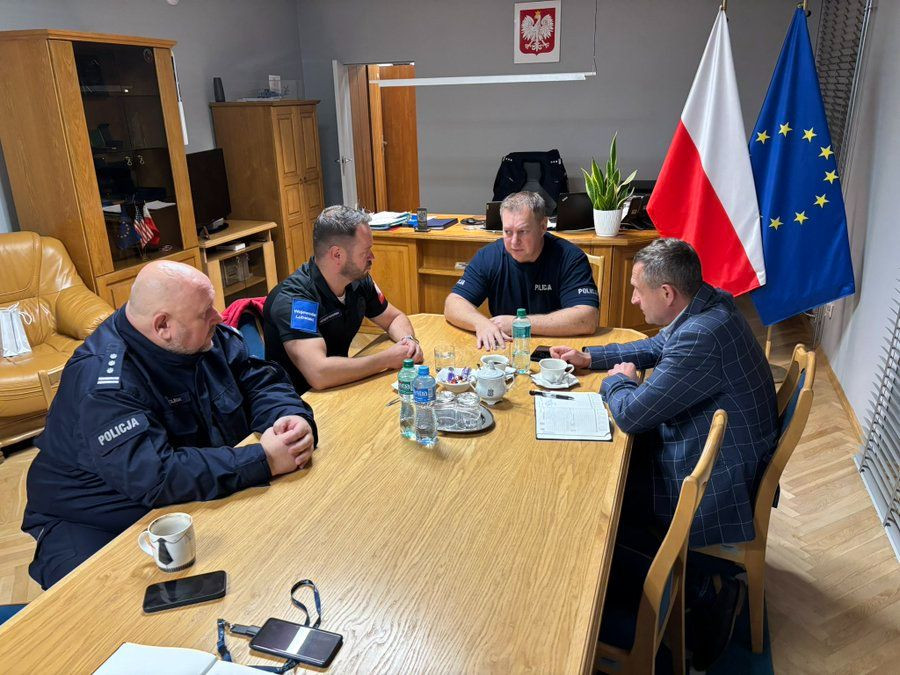 Sazvan hitan sastanak kabineta
