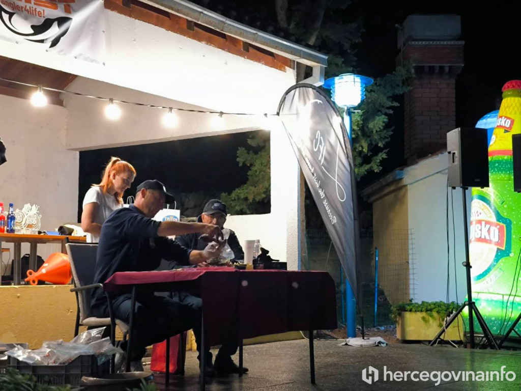 5. Lignjolov Kup Neum