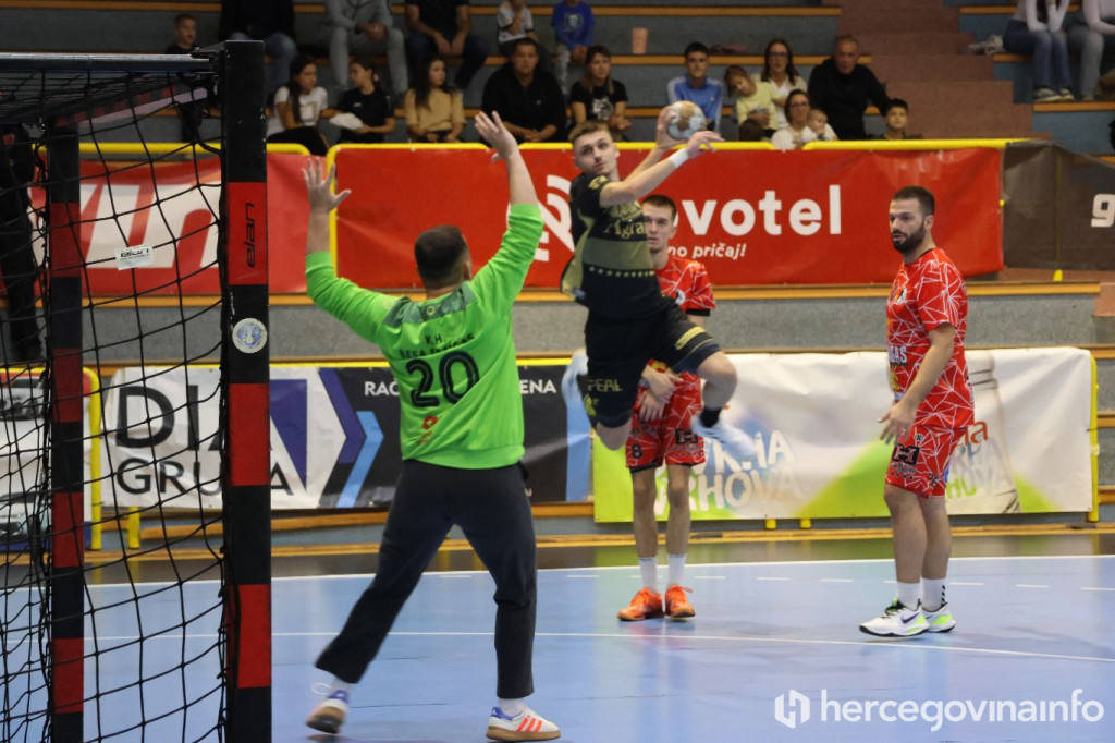 Izviđač razbio Besu s 40:19