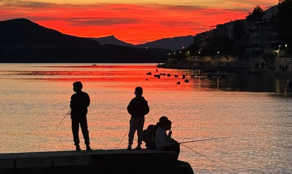 Neum djeca skup podrške