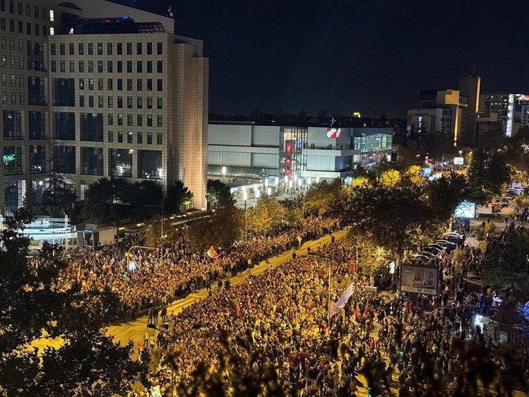 Prosvjedi u Novom Sadu