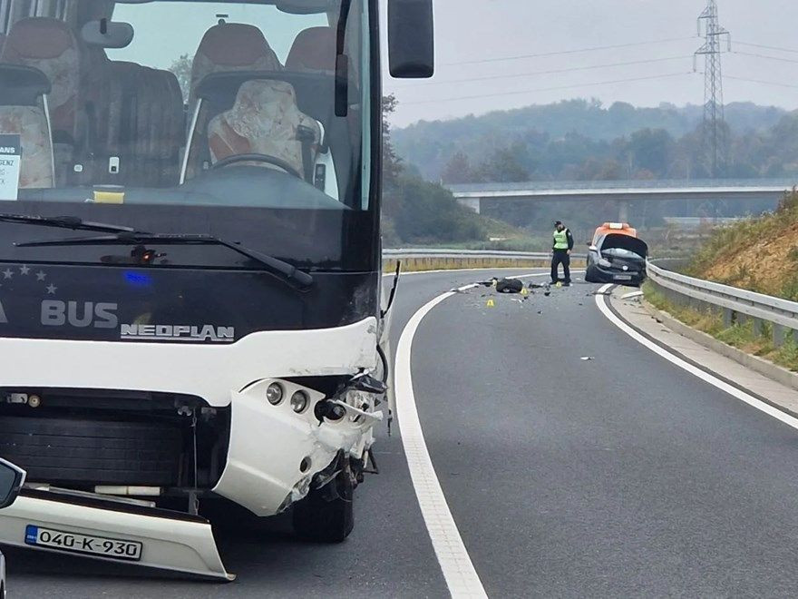 sudar bus i golf iz BiH Karlovac