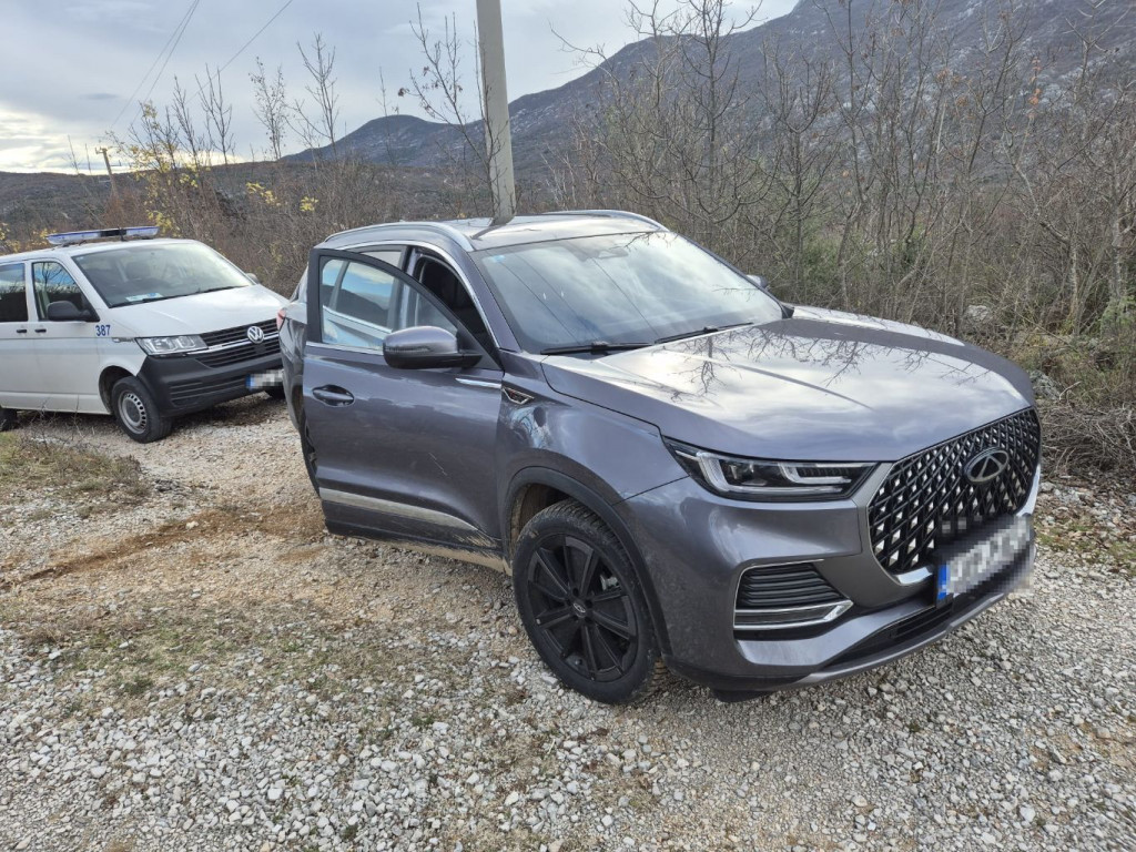 Grude šverc ljudima