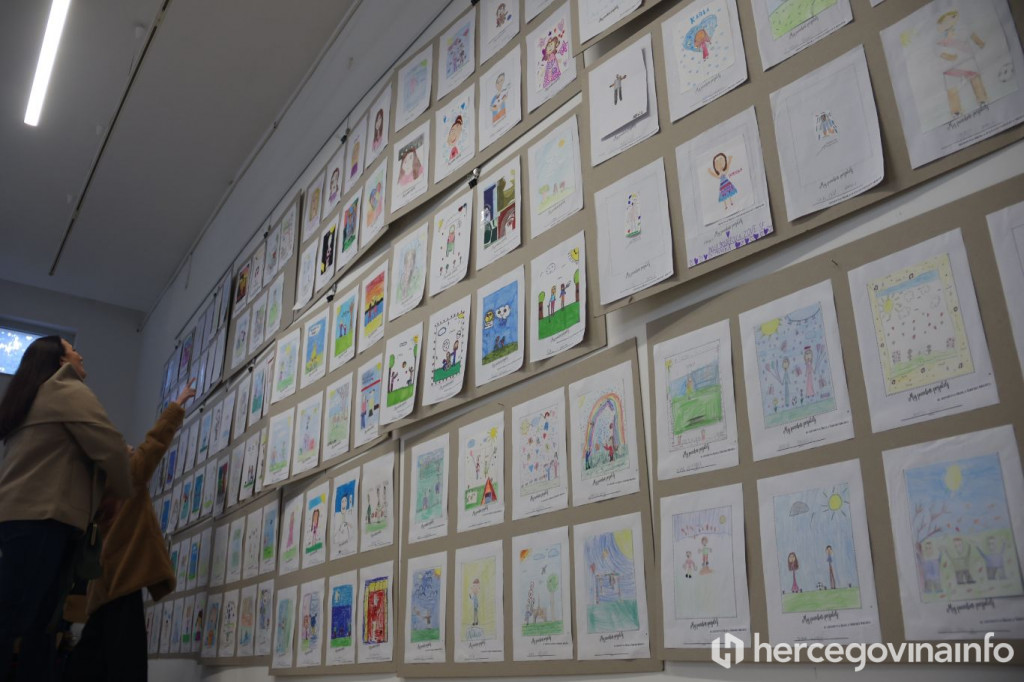 izložbu „Moji posebni prijatelji“ u Kosači