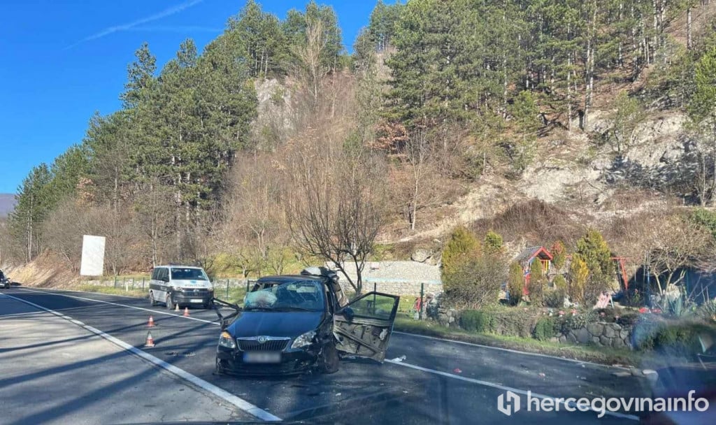 prometna nesreća M-17 Bradina