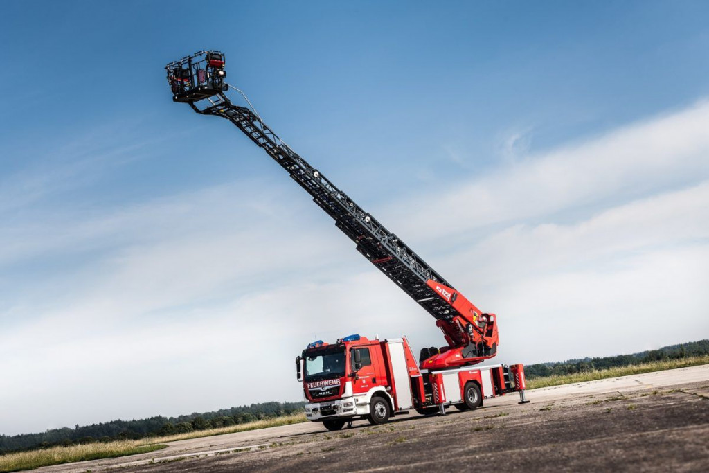Vatrogasno vozilo za visoke zgrade